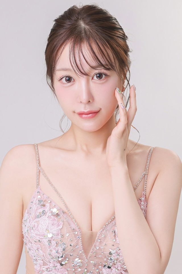姫月  ゆあり